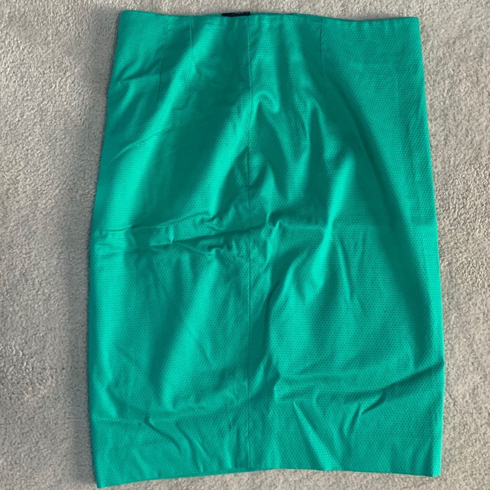 Green pencil skirt
